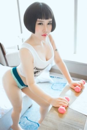 美女内内免费看_超清高清在线